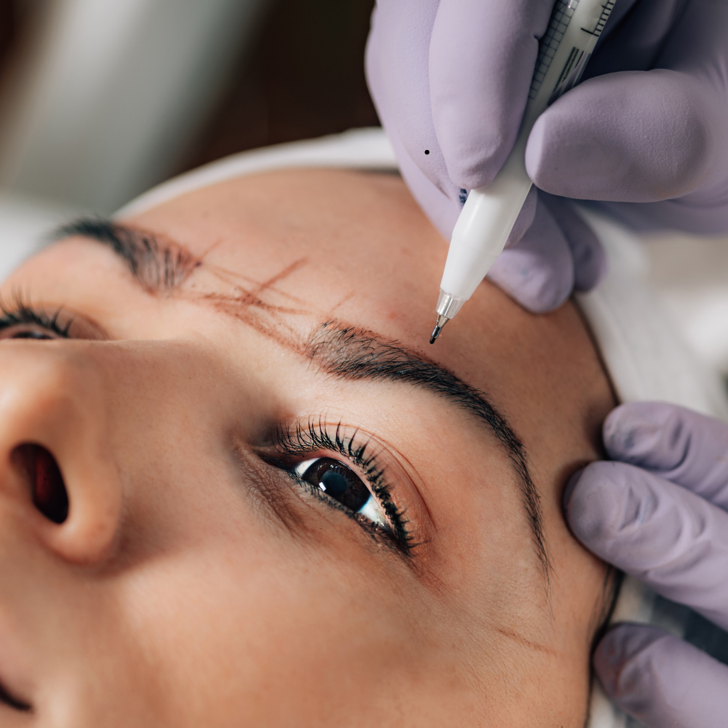 Microblading ve Kalıcı Kaş Makyajı Arasındaki Farklar