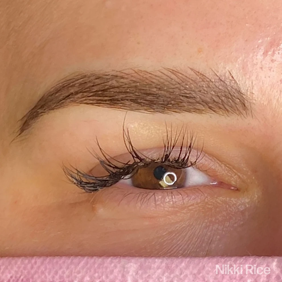 Perma Blend Brunette Orta Kahve Kaş Pigmenti 15ml Perma Blend Brunette Orta Kahve Kaş Pigmenti 15ml